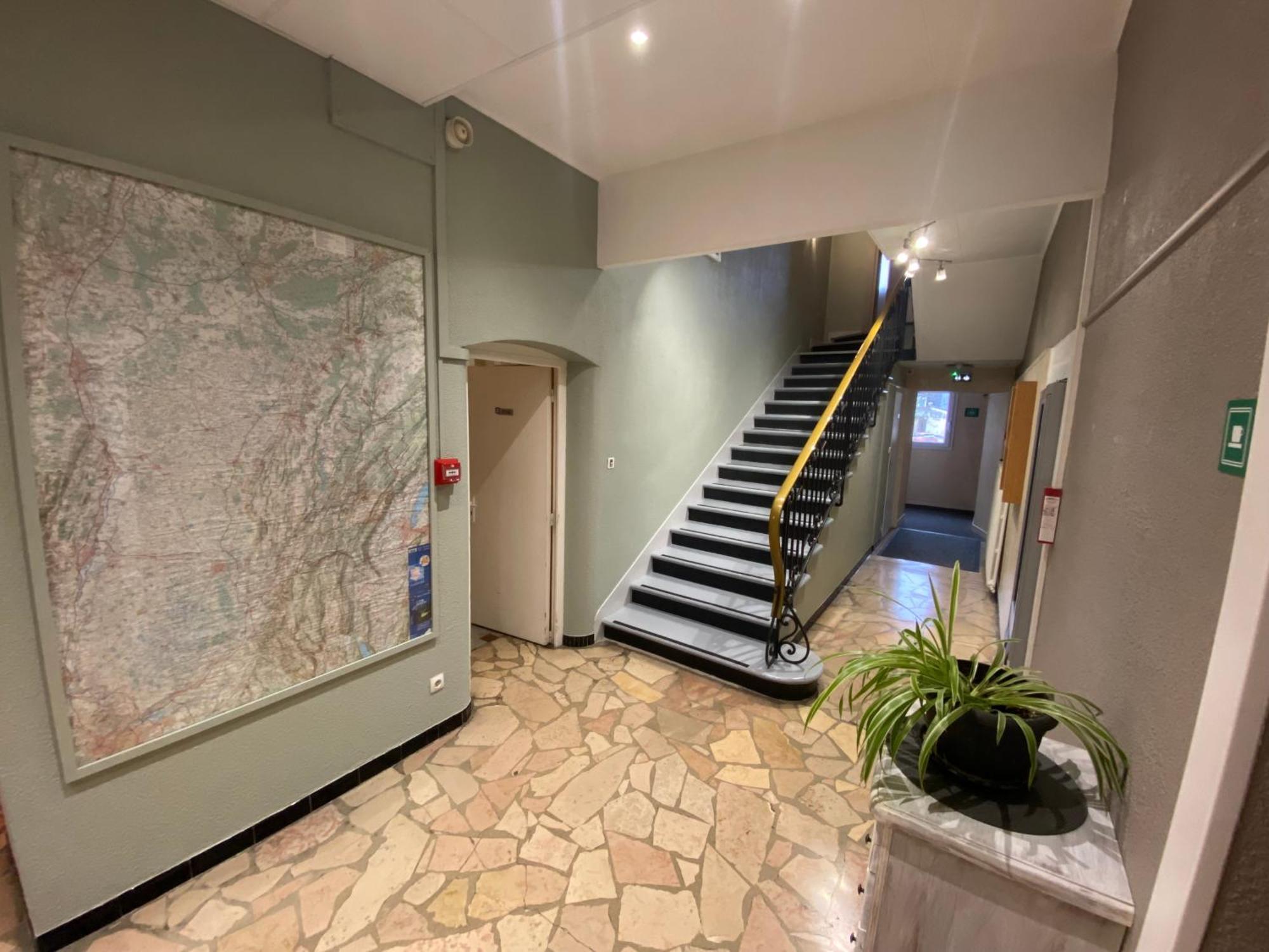 Nouvel Hotel Lons-le-Saunier Eksteriør bilde