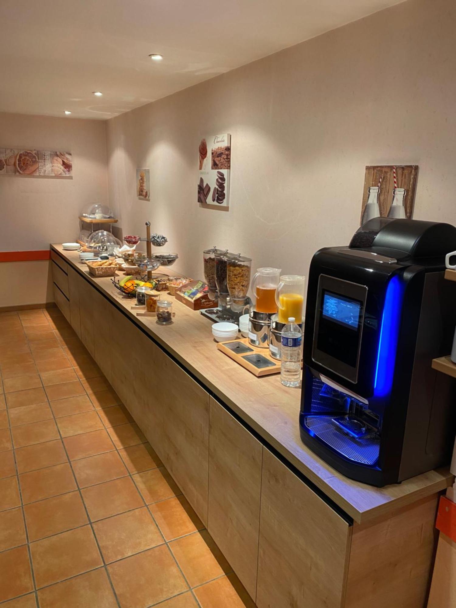 Nouvel Hotel Lons-le-Saunier Eksteriør bilde